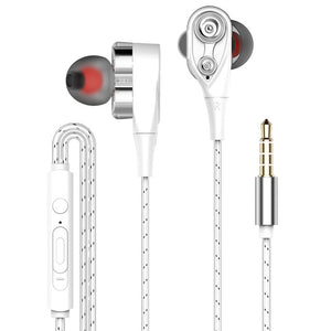 earphone in ear